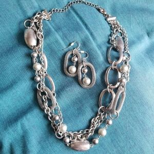 Matching Necklace & Earrings chain & pearl